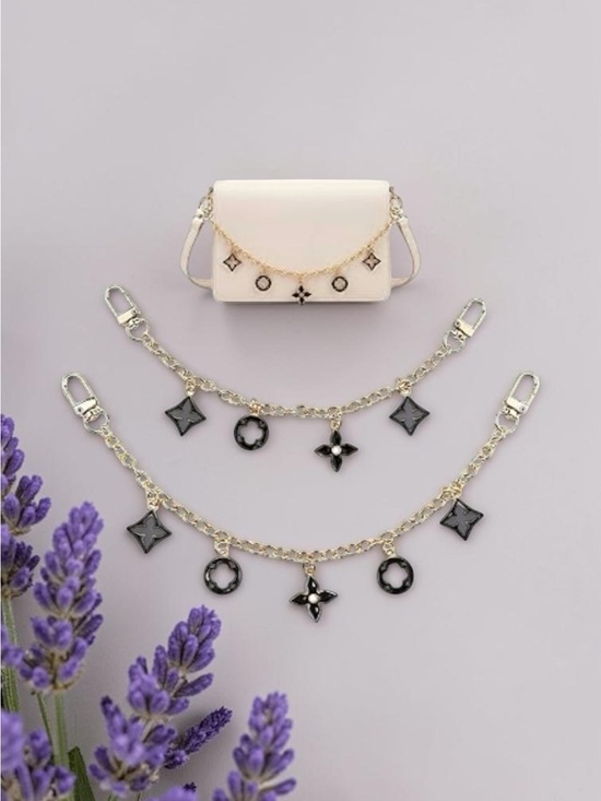 unbranded Other - Mini and Medium Gold Charm Chain